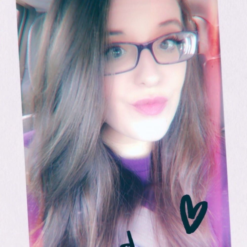 Meet your Posher, Katie